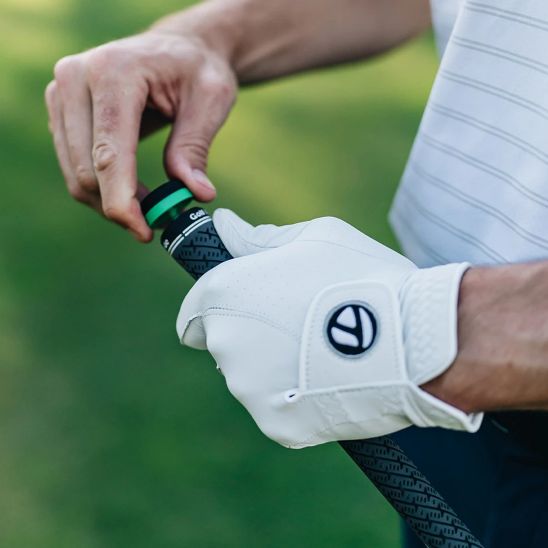 Make a lasting impression at your next corporate golf tournament by gifting high-quality golf gloves from retail brands like FootJoy, Callaway, and TaylorMade,  co-branded with your company logo.